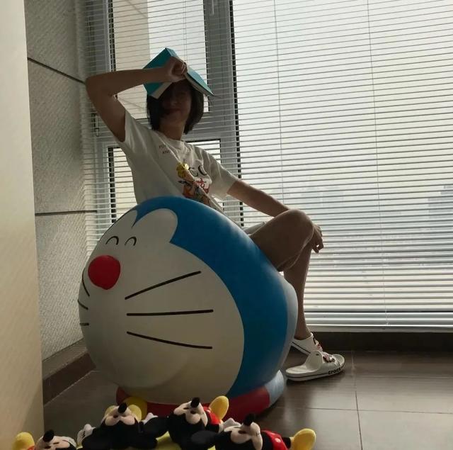 拿下小5岁的吴磊，这个“内娱普女”凭什么啊！？