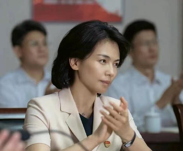 刘涛|“没有灵魂,垂眼抿嘴,眼睛无神很困倦,演戏像是在梦游”