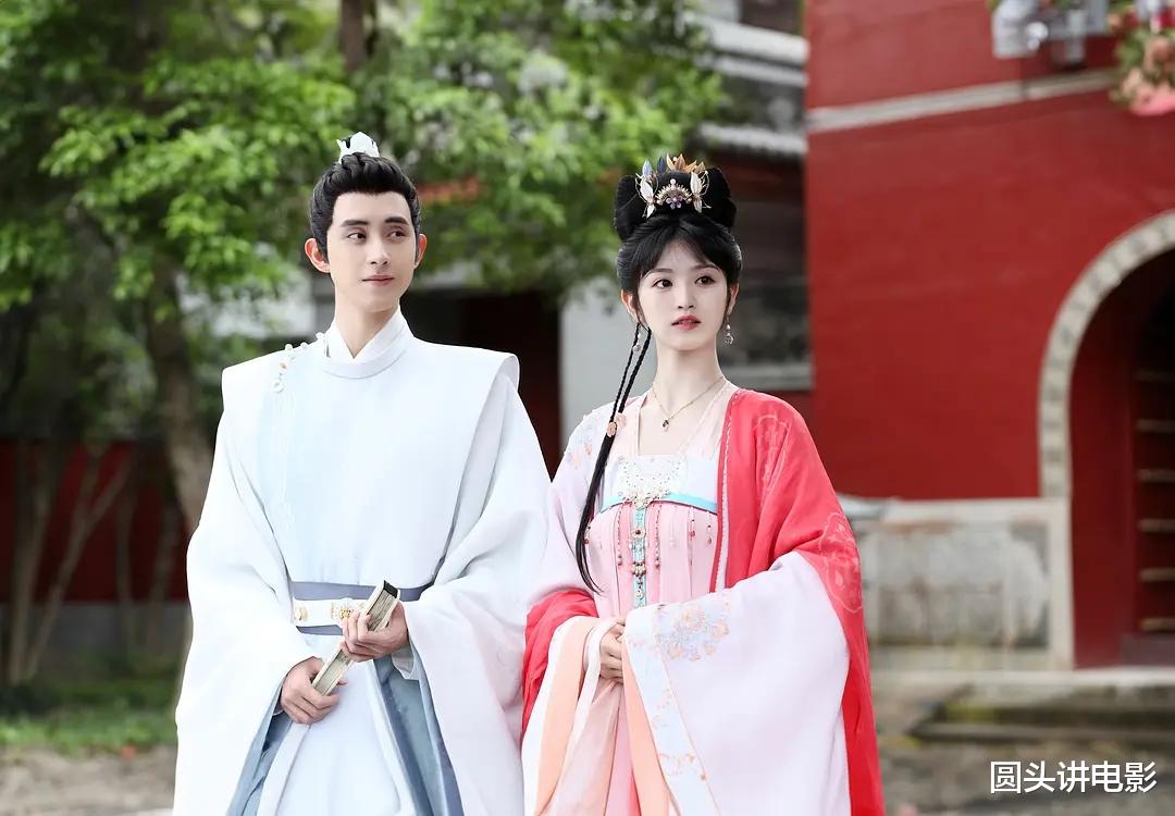 目前正在热播的五部剧,《西出玉门》排在垫底,你在追哪一部?