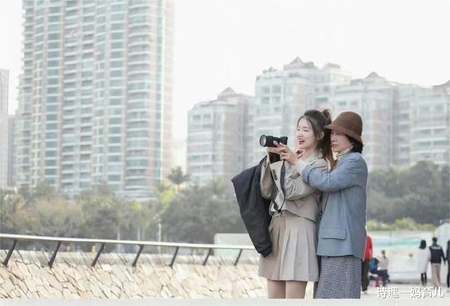 张颂文|离职十天不到，孟羽童露出“原形”，又唱又跳向网红发展，来钱快