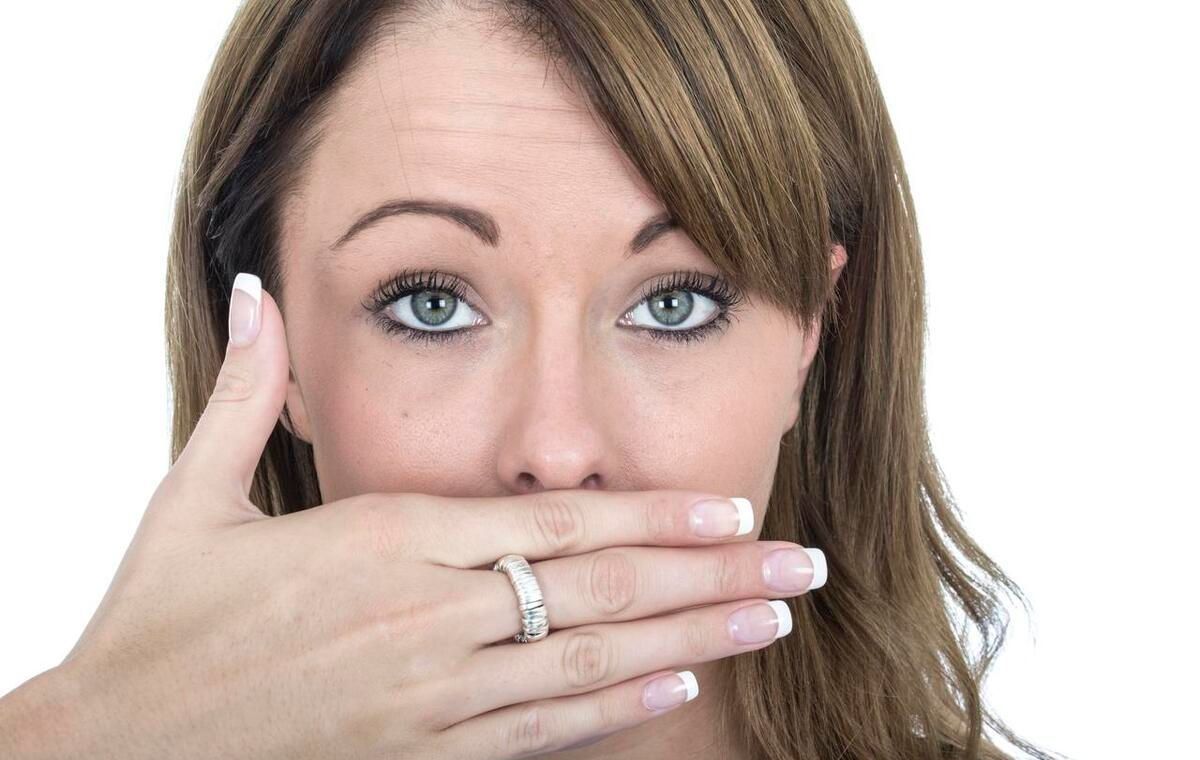 胃癌|胃癌一发现就是晚期?医生叹息:这4种征兆,很多人都没当回事!