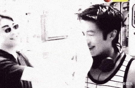 谢霆锋:顶着油头做了6年厨子,回归后发现,最能打的还是自己!