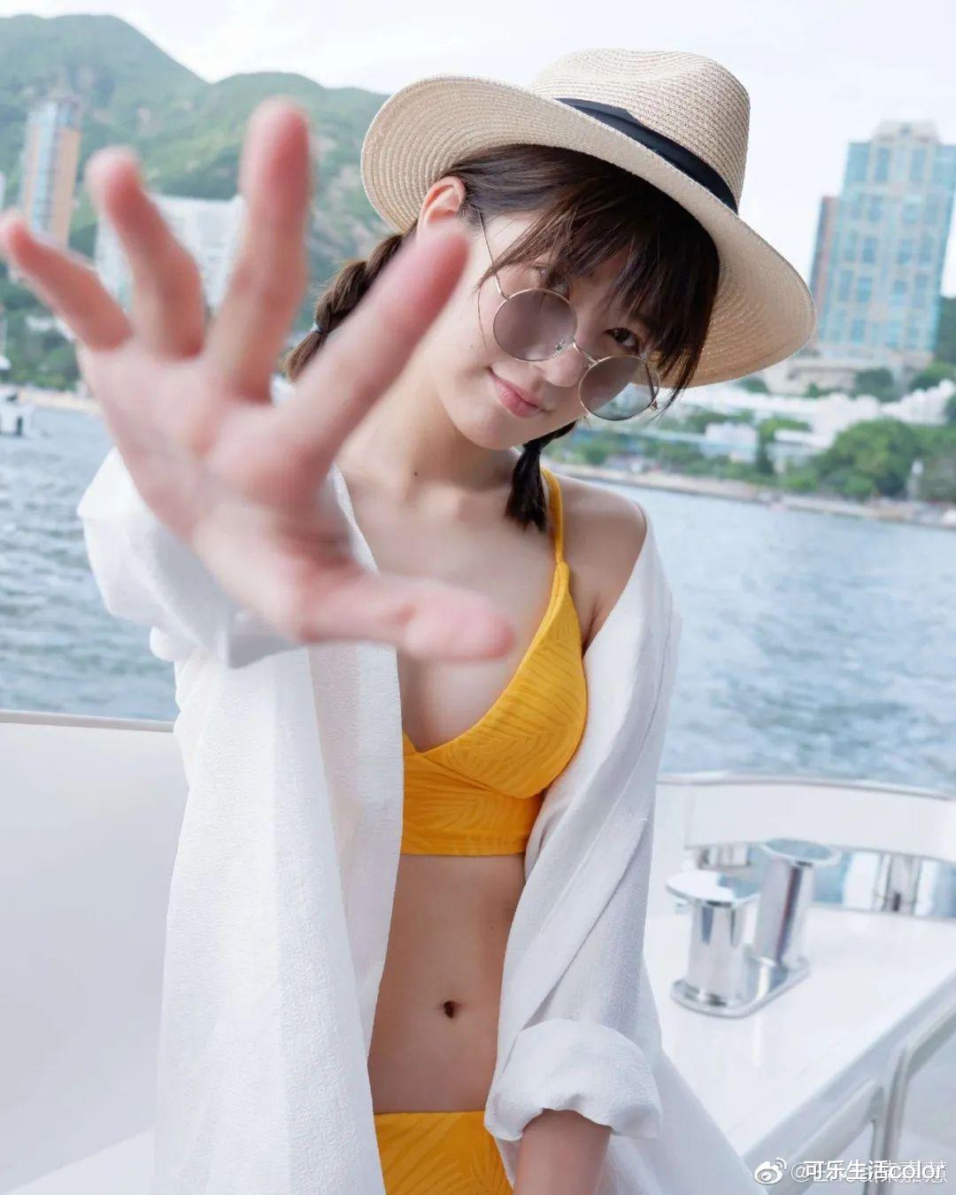 陈嘉慧“路氏正骨”后遗症爆发?蔡思贝、游嘉欣晒靓身材,佢穿冷衫险中暑晕低~