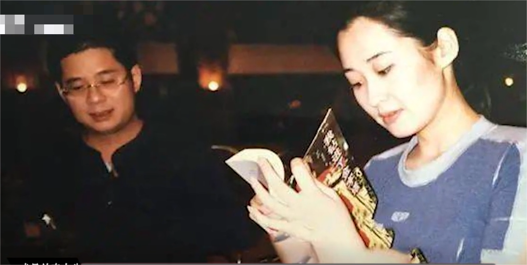 大瓜!52岁许晴和小21岁的华晨宇同居?女方:我们会相爱一辈子