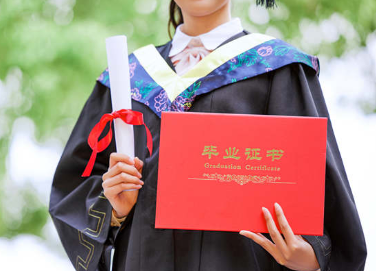 大学生|“金本银硕铜博”，当代学历上的参差，找工作时也会被歧视