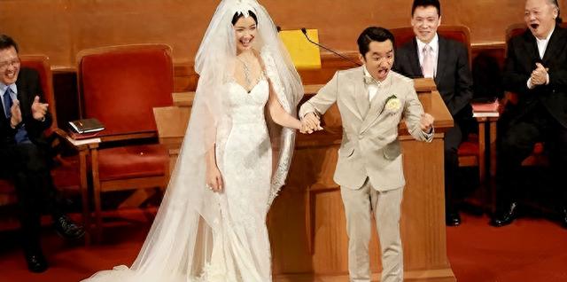 一夫多妻、爹味低俗,娱乐圈“好男人”的遮羞布终被扯下!