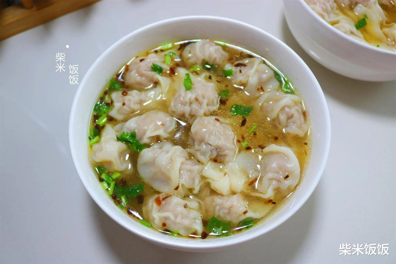 馄饨|网红千里香馄饨，肉馅软嫩弹牙，皮薄馅大，汤鲜味美