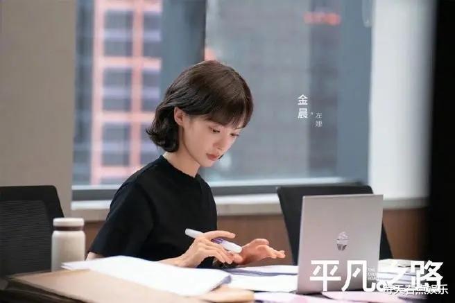 律师|仅播两集，收视率全国第一，不愧是观众盼了两年的职场大剧