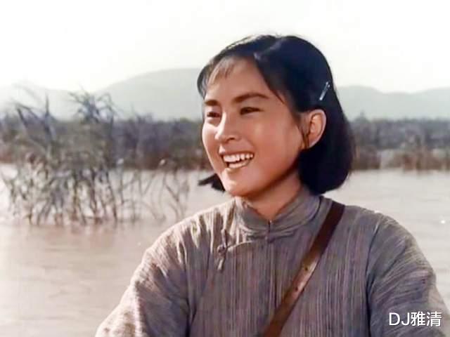 电影|1974年,六朵大牡丹花绽放中国影坛,英姿飒爽的大美女,如今真少见