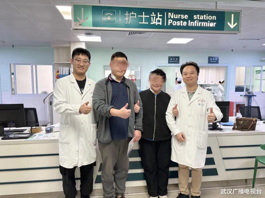 母子二人加起来近400斤 携手“缩胃”减重回归健康生活