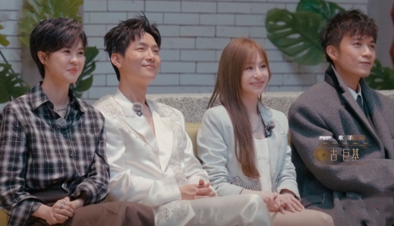 《声生不息3》：周深的尴尬，揭开了娱乐圈的三大现实面