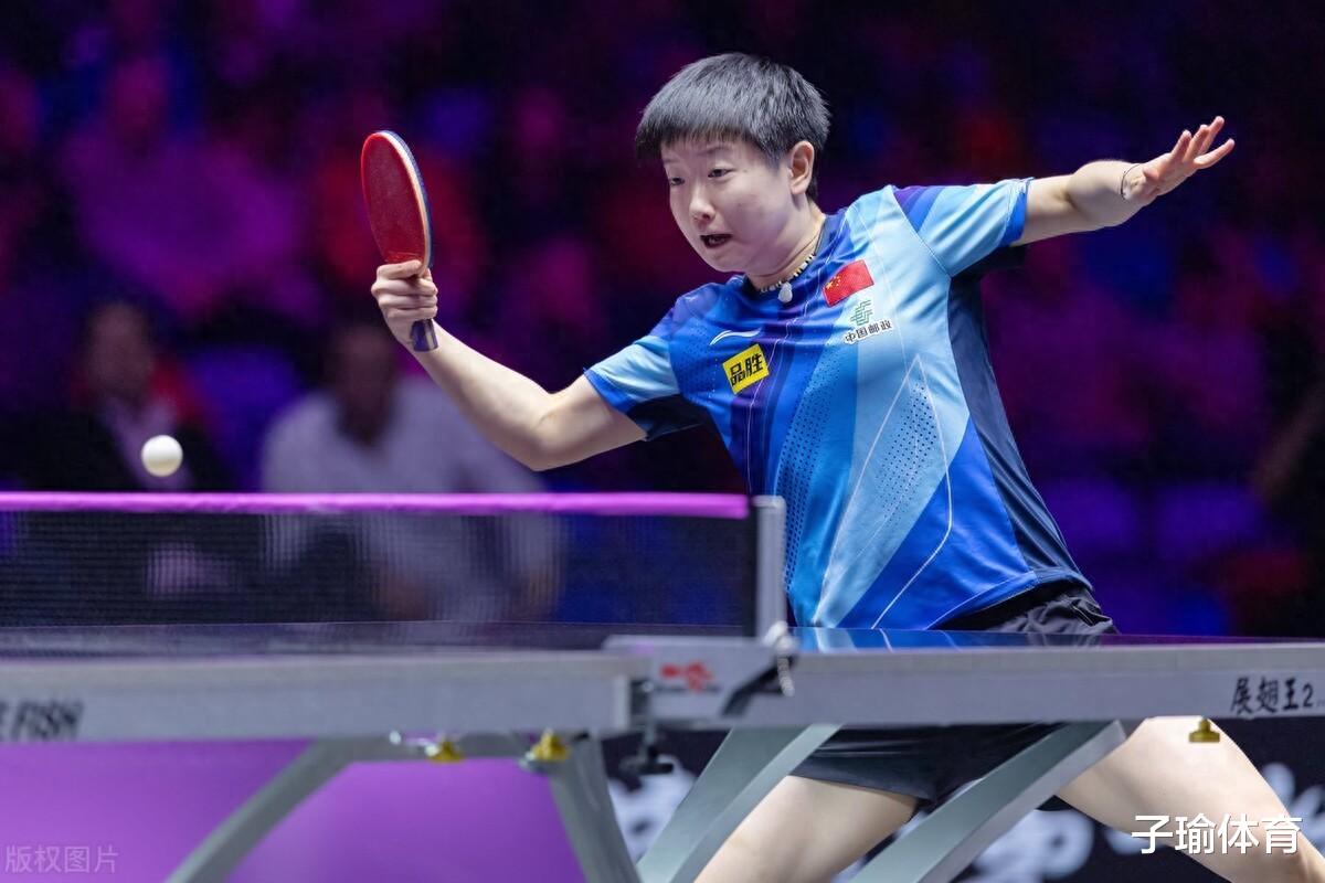 示爱王楚钦？孙颖莎身穿卫衣曝光恋情？20时，孙颖莎妈妈回应