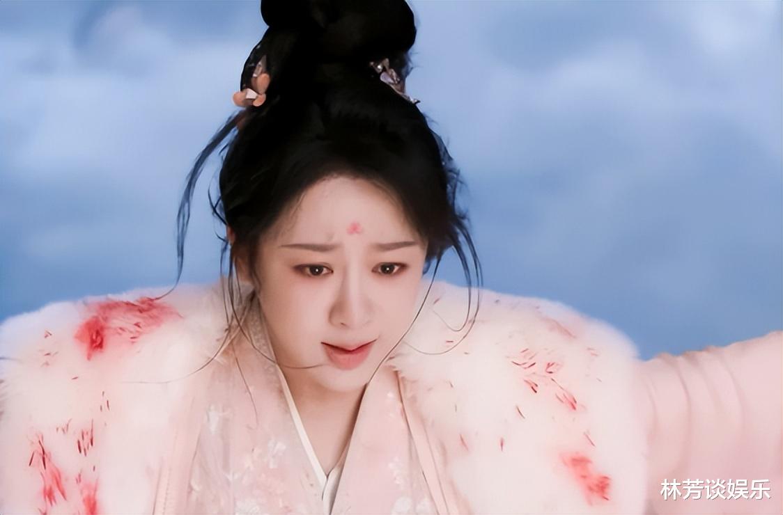 《国色芳华》告诉观众，当女配太过惊艳时，杨紫就不能只靠脸了