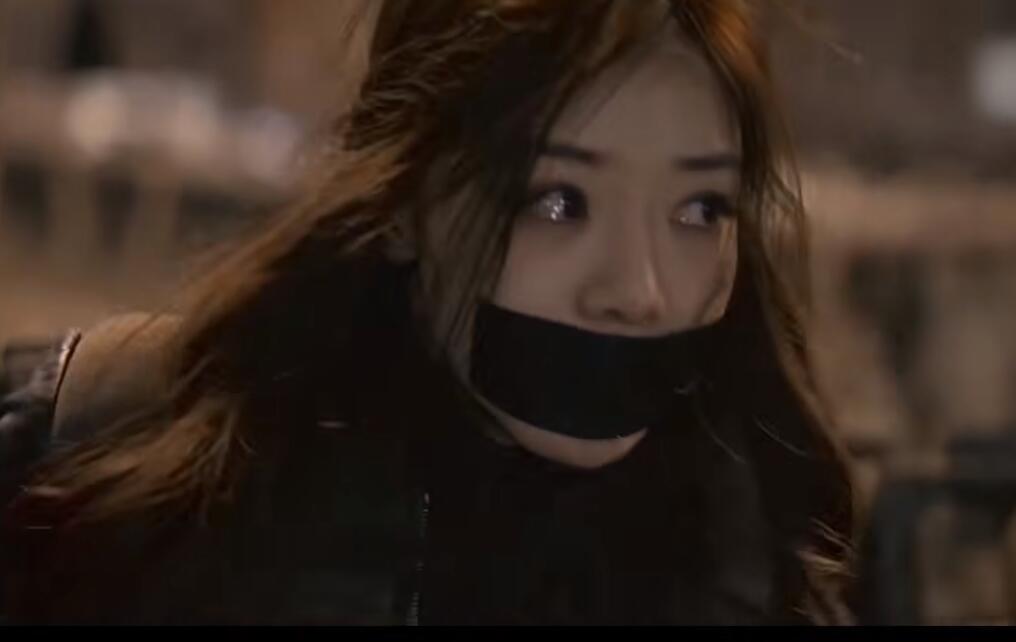 同样是演“被绑架”，把杨紫、鞠婧祎等人放一起看，差距就出来了