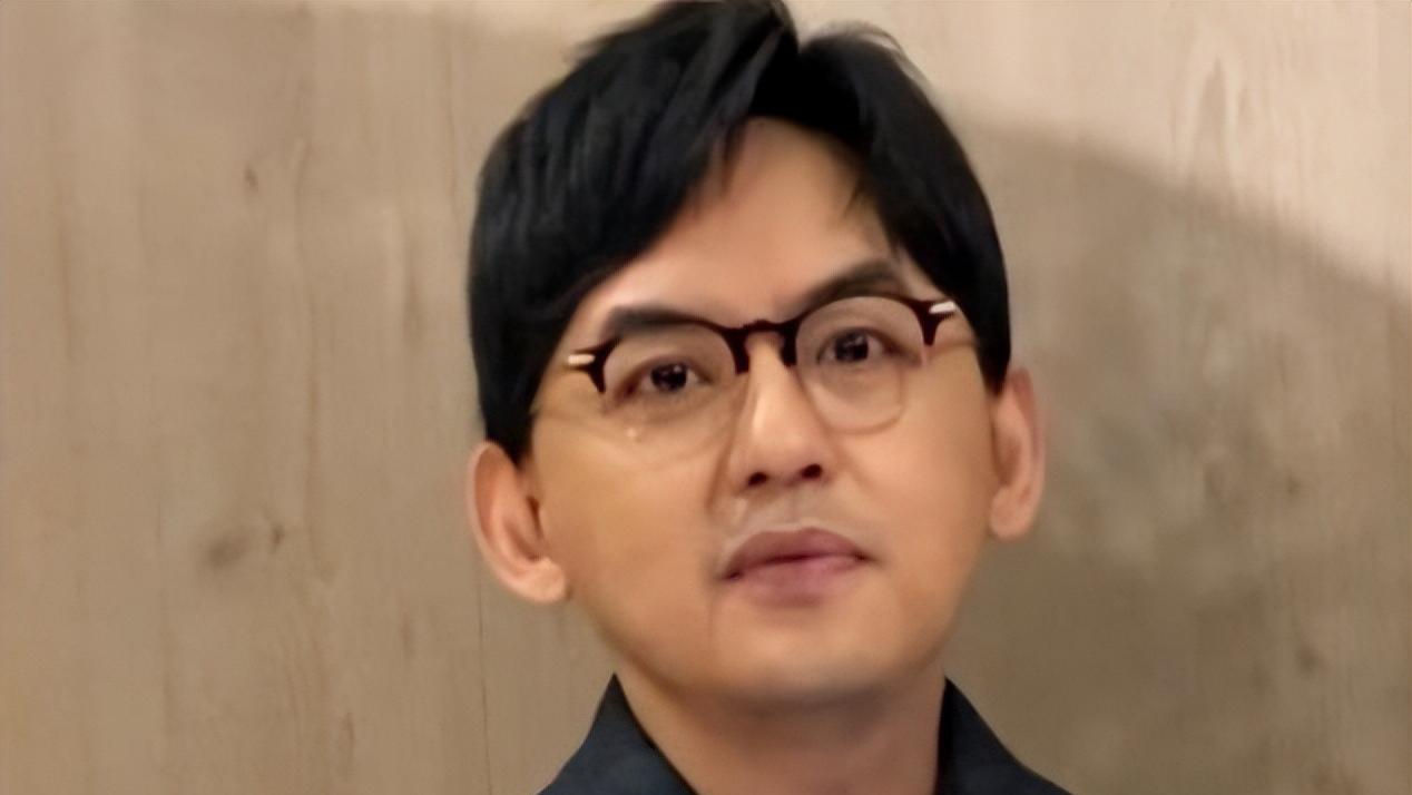 黄子佼视频曝大小s吸毒，自称被硬塞超2次，透露大s与光头出轨