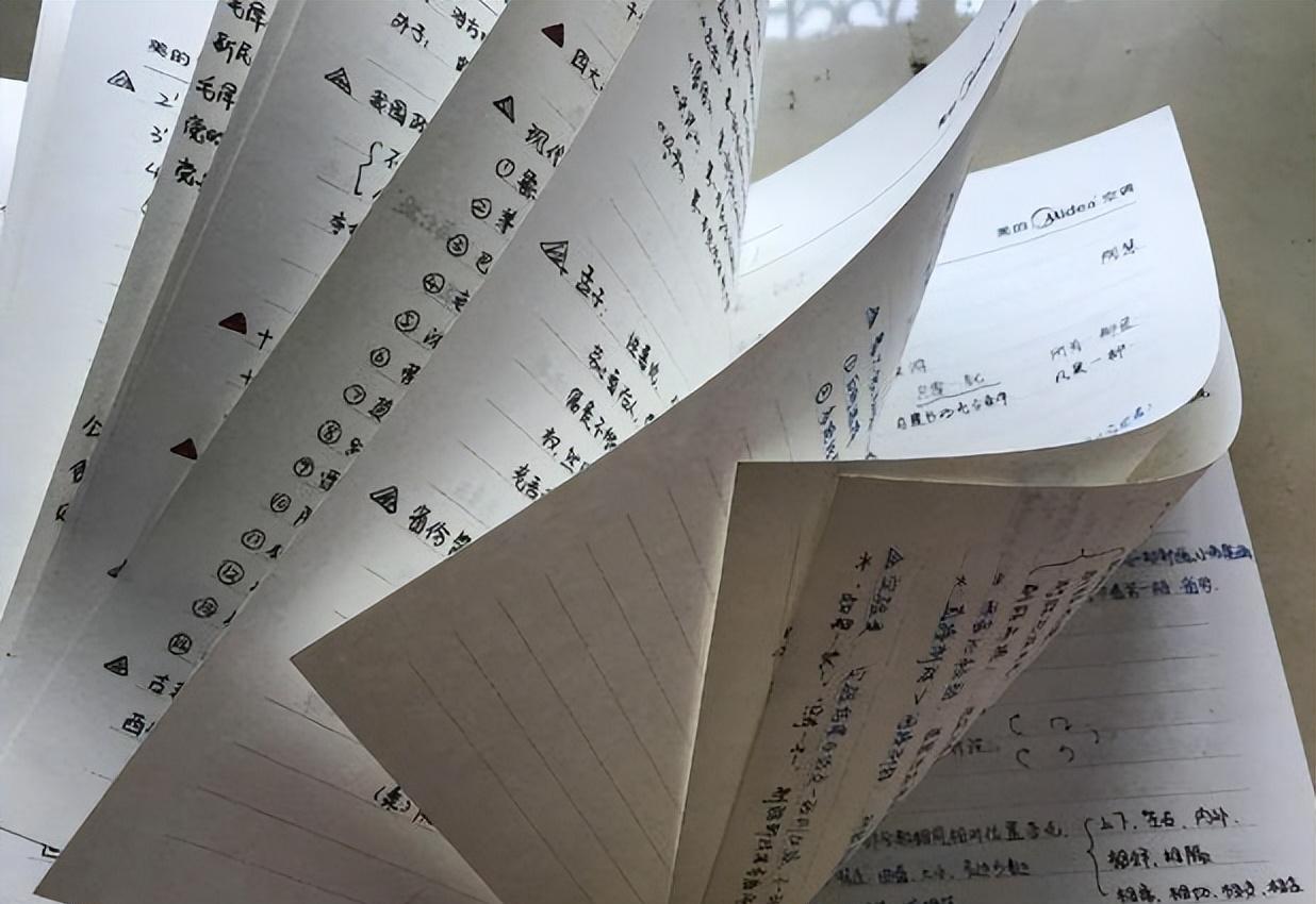 大学生|90%大学生考编或将沦为炮灰,工作20年的公务员,掀开“遮羞布”