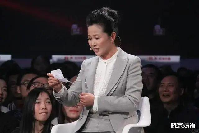 那英|离开《非诚勿扰》节目后，配角黄菡怎么样了？