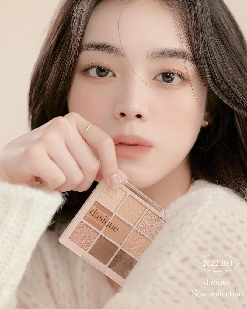 彩妆|让面试官一看好感度就倍增的职场女生，长什么样？