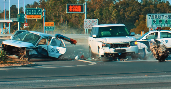 满屏1星!洪金宝儿子演《破冰》,被观众痛骂:直接露肉就行了