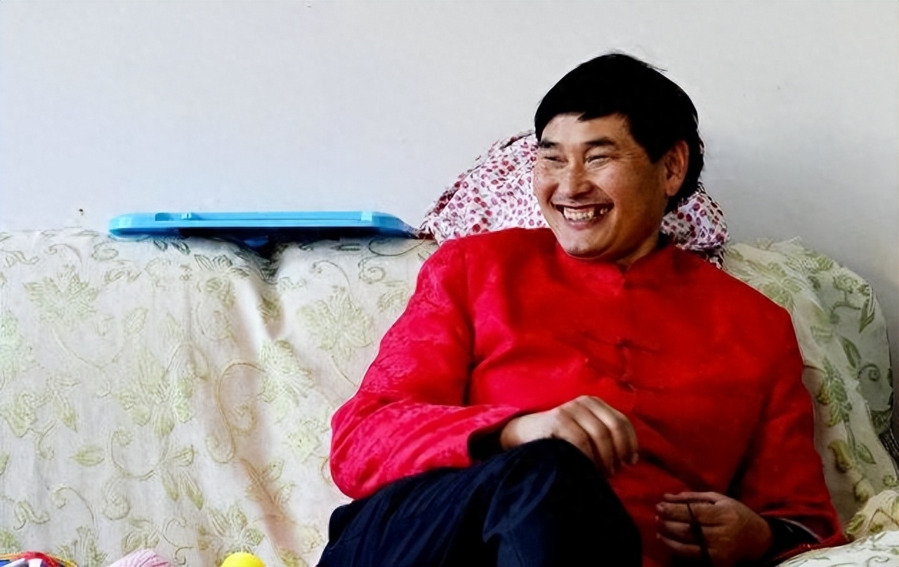 于文华摊牌啦,承认和朱之文有特殊关系,原来我们一直被蒙在鼓里