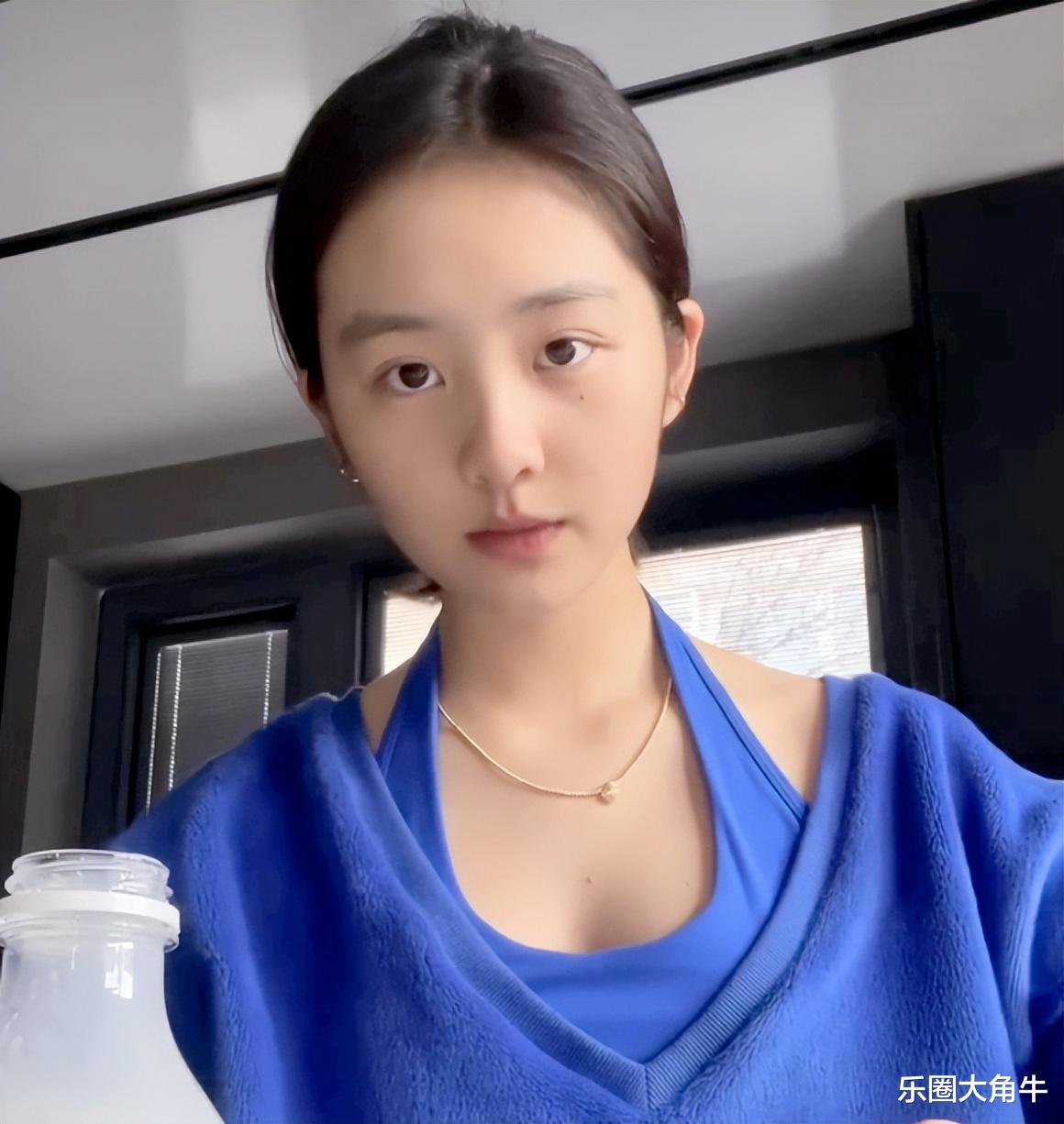 黄磊这一大家子的塌房,扯下了多少娱乐圈“美好”人设的遮羞布?