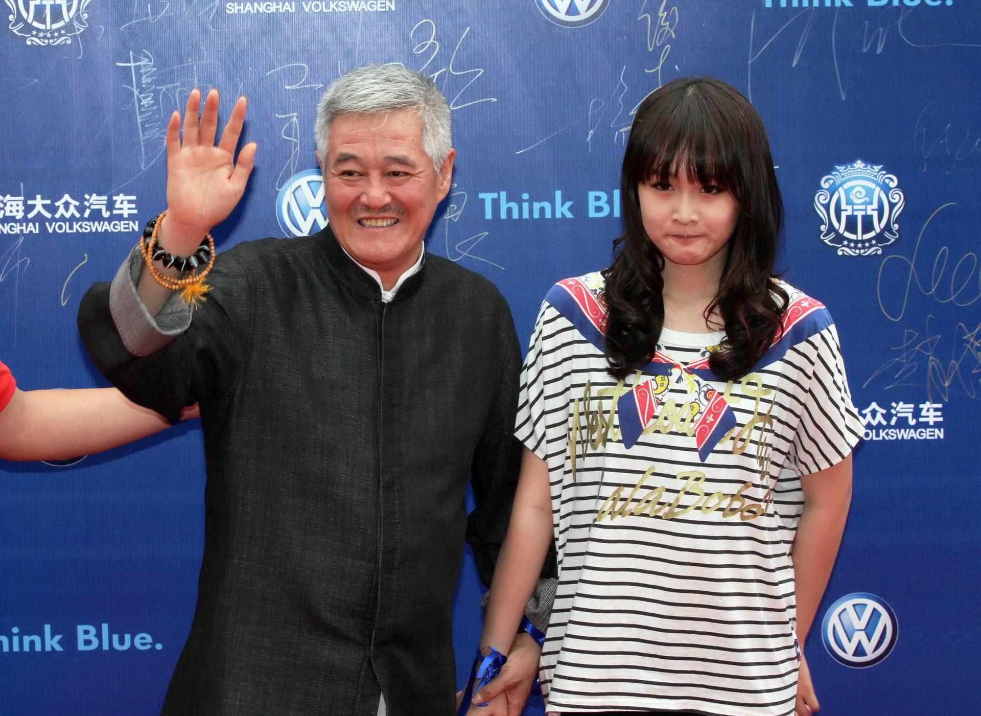 “桃色绯闻”下的赵本山子女,是上梁不正下梁歪,还是虎父无犬子