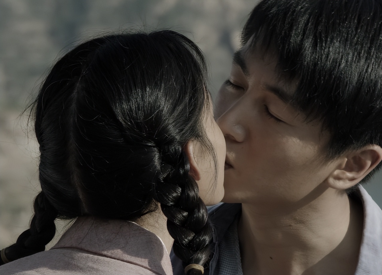 吻戏|同样是陈晓演的吻戏，《人生之路》和《梦华录》差距咋那么大呢