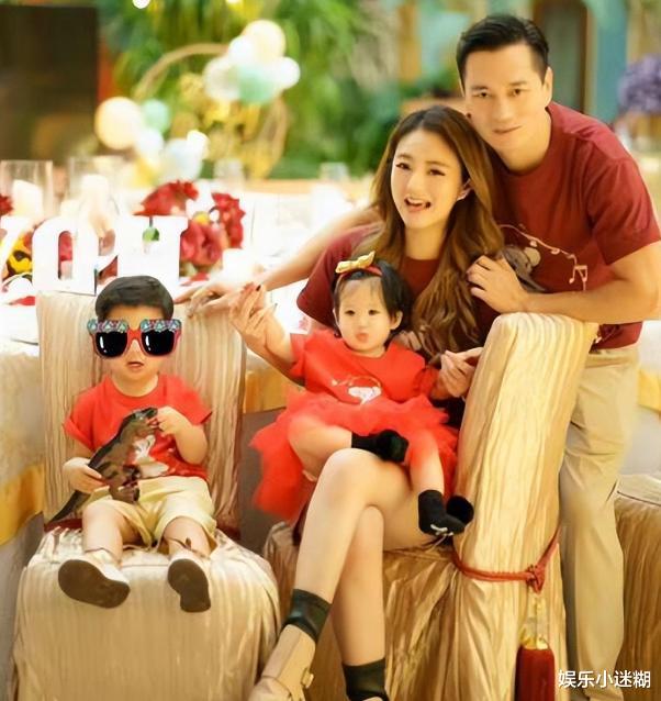 |心疼！陈荣炼获刑14年，安以轩独过结婚纪念日，穿300元裙显落魄