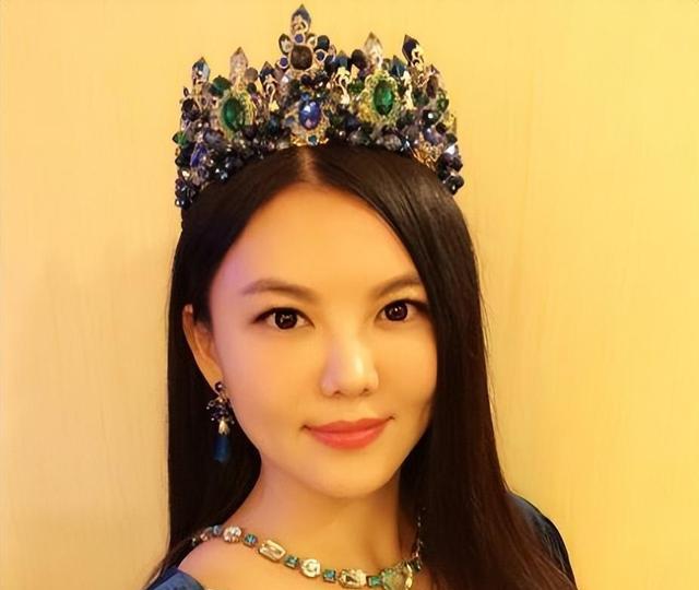 李湘为什么这么有钱？翻看她的履历，才发现她的钱来自这些地方
