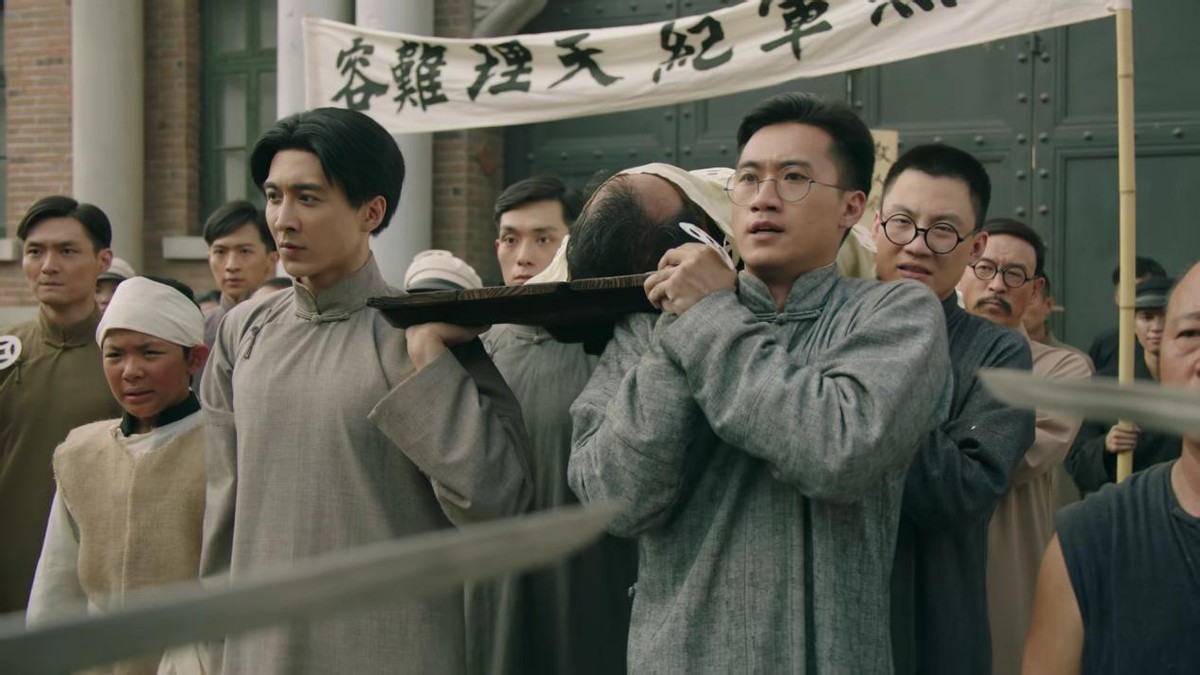 离开唐国强，迎来新“主席”特型演员，仅播2集就榜单冠军