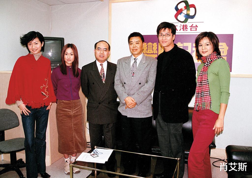 他是香港首位视帝,三进TVB成御用奸人,61岁内地捞金终于押对宝