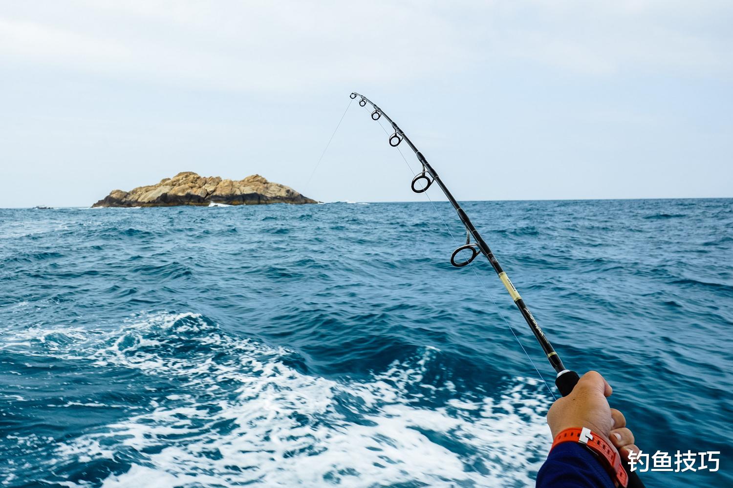 |春天在海边钓鱼时如何选钓位?春天在海边钓鱼时选钓位的技巧