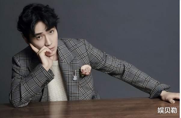 白鹿|2022年艺人好感度出炉，朱一龙实至名归、白鹿未来可期、杨颖落寞