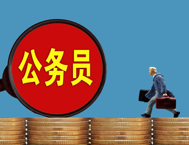 “师公医”三个“铁饭碗”，谁会率先出现职业危机？答案很残酷