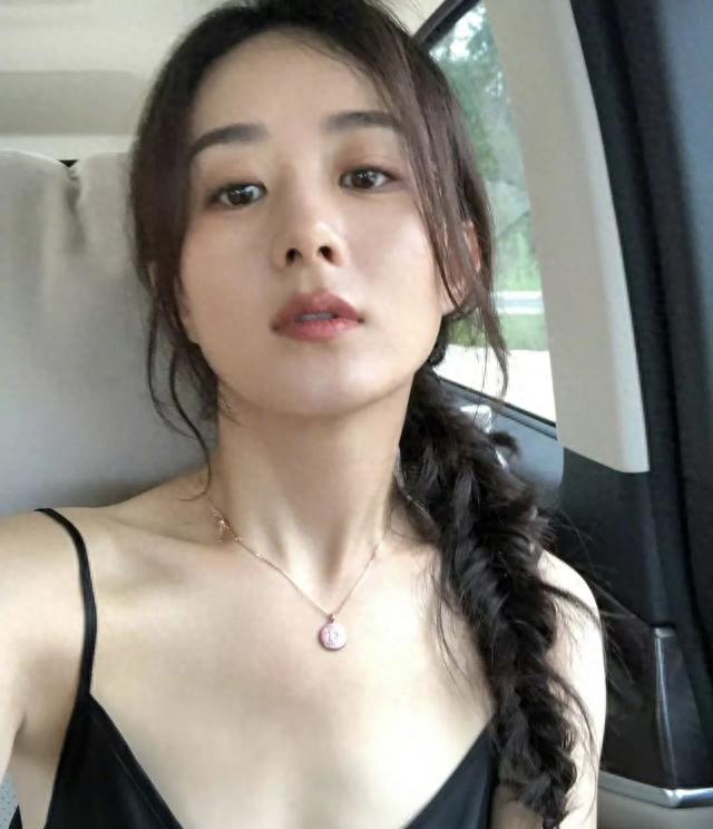 赵丽颖恋情曝光?辛芷蕾当小三?黄晓明拉踩前妻?符龙飞媚粉?