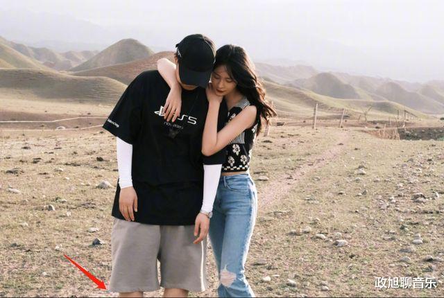 |杜海涛为老婆庆生称呼太甜,合照超有夫妻相,大腿比沈梦辰的还细