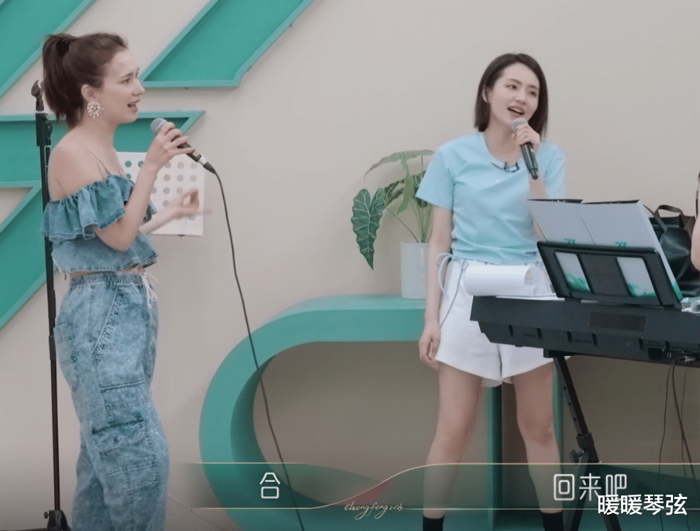 卢靖姗|卢靖姗顺产不打无痛，疼36小时生下7.3斤女儿，蔡少芬：你太棒了