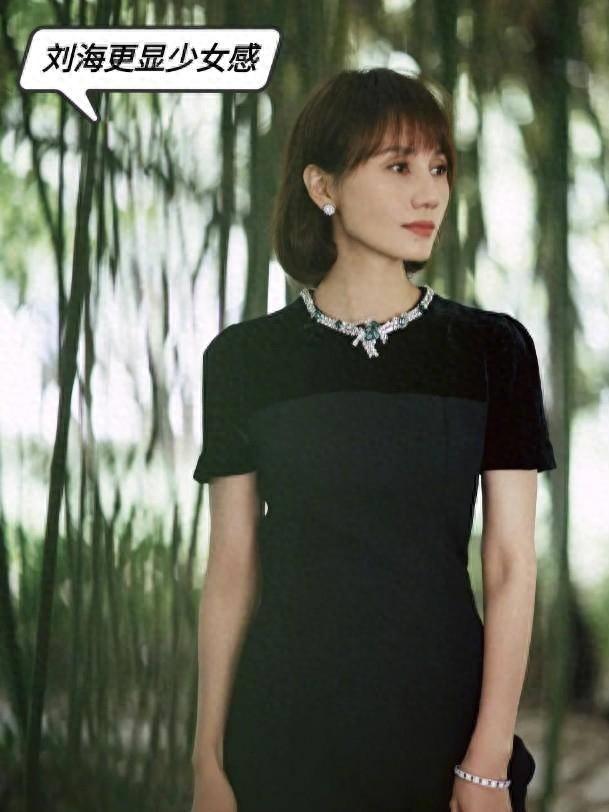 40、50岁女人烫头发，记住这“3烫3不烫”，减龄显脸小，很洋气