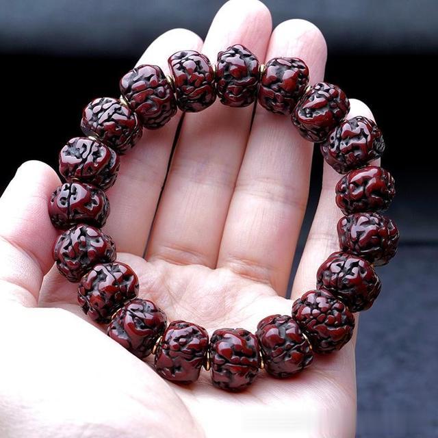 文玩|文玩老珠子包浆为啥人人爱？新珠子包浆却不行！