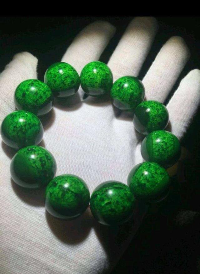 文玩|这两年文玩界火热的虬龙角实际多少钱一克?