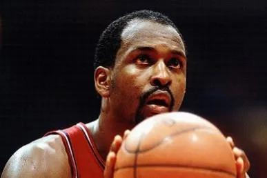 选秀|美媒列出10名高中毕业就参加选秀的球员，谁是最伟大的高中生球员