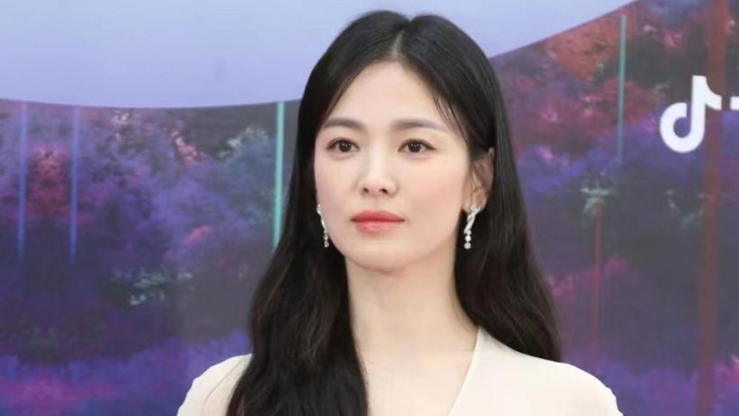 宋慧乔|梦幻联动？宋慧乔晒视频：汤唯拿手机为乔妹录像