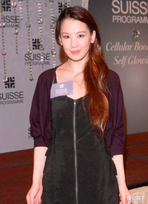 陈冠希二姐甩掉黑哥，新男友高大威猛，看起来却比父亲陈泽民还老