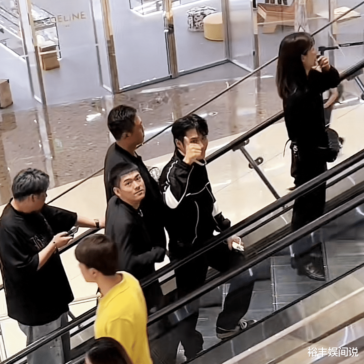 小杨哥再签千万级网红！李炮儿正式加入，出任沈阳分公司董事长