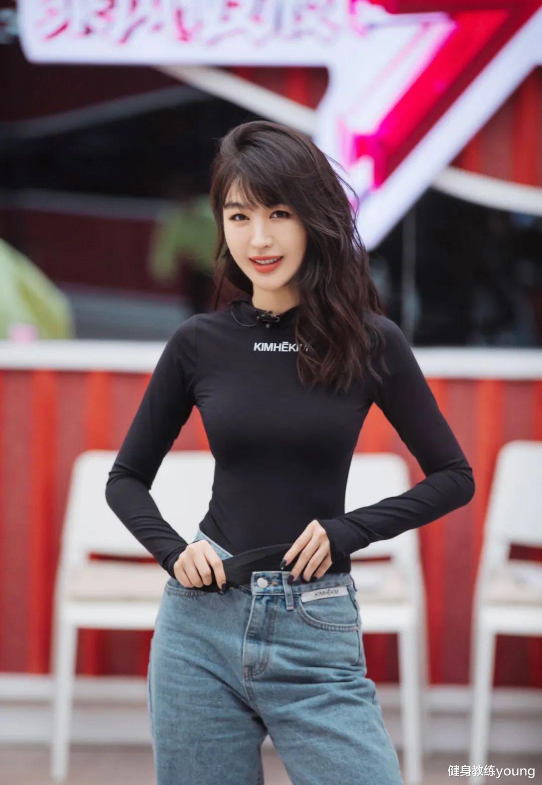 李菲儿,从120斤瘦到86斤,分享生活中的3个细节