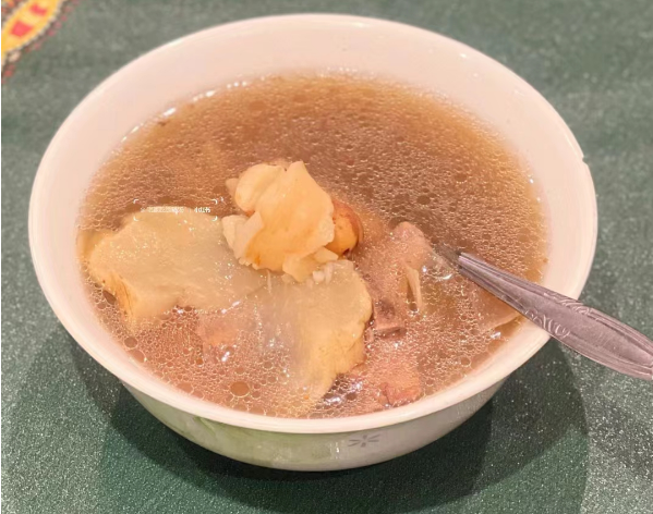 寒冬来临，有钱没钱，多给家人喝这汤，补足营养，整个冬天都舒坦