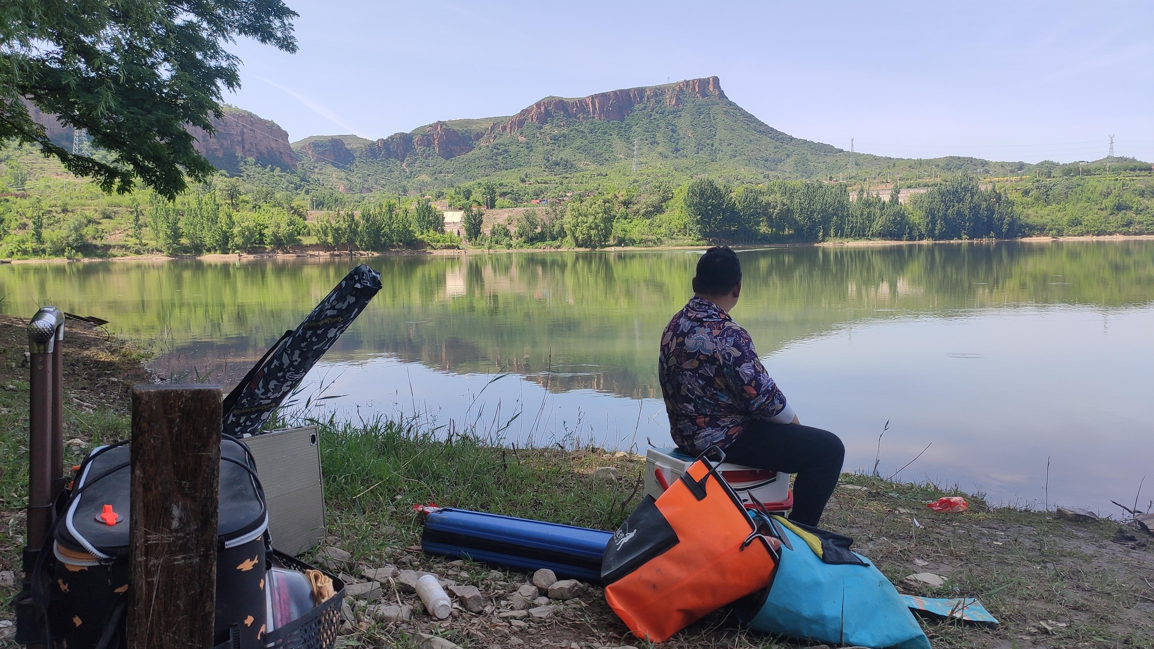 夏季钓鱼必看:遇到这6种情况,应立即停钓收杆!