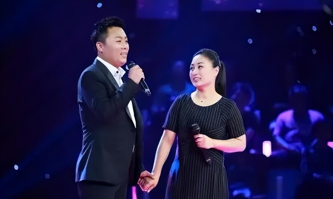 12年前，那个走红后说绝不抛弃糟糠之妻的刘大成，履行承诺了嘛