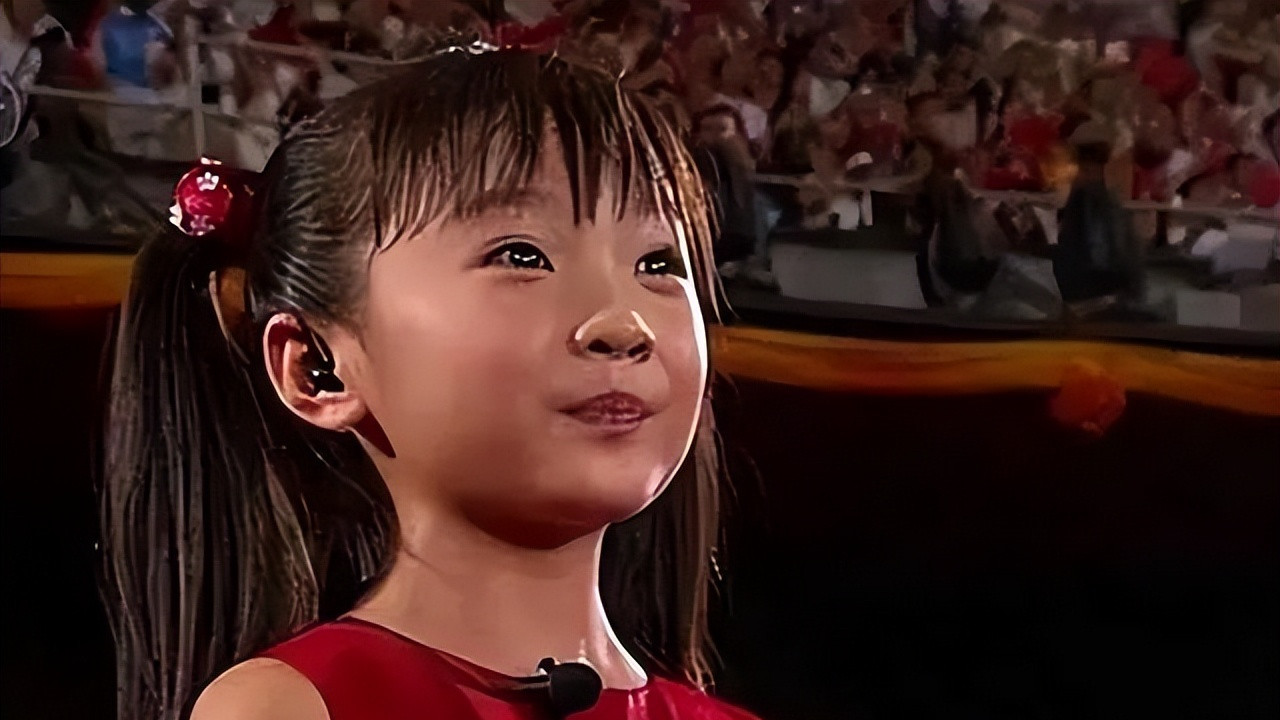 林妙可|她是张艺谋“最对不起”的女孩，曾在奥运会上一唱成名，却因此被骂15年