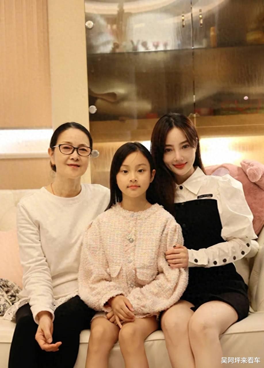 贾乃亮和迪丽热巴告诉我们,这世上有不透风的墙!